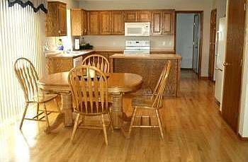 4th image of 13844 Hill Place Dr