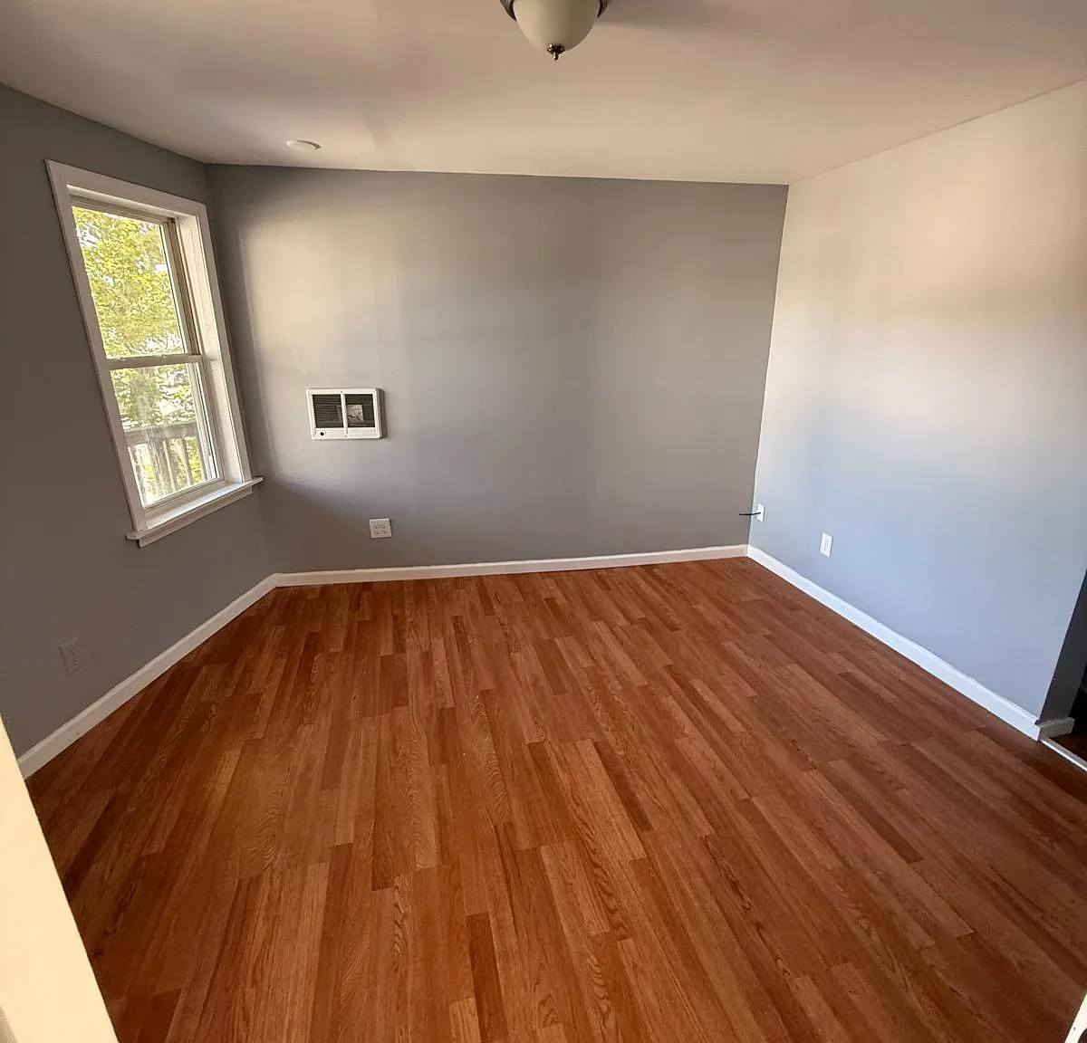 2 bed, $2,000 — Photo 4
