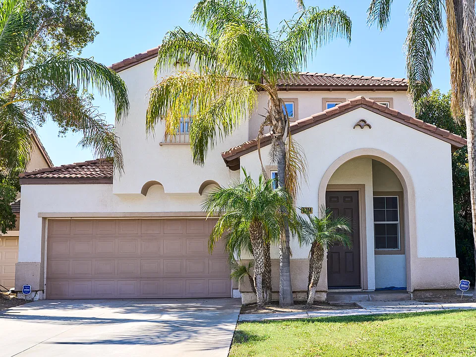 3704 Castillo De Leon Dr