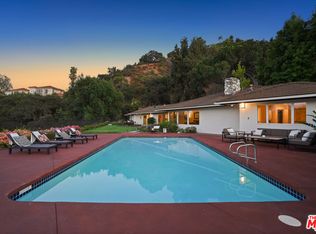 11107 Mountcastle Dr, Studio City, CA 91604
