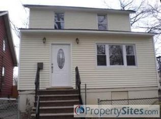 61 Fern Ave, Irvington, NJ 07111