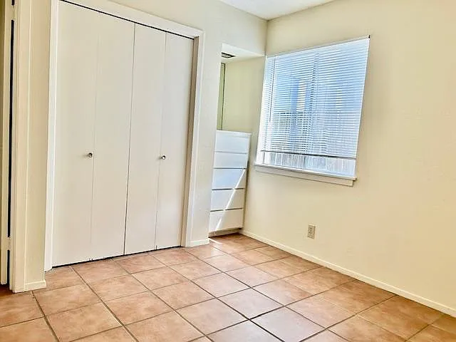 2612 Salado St #109 — Photo 10