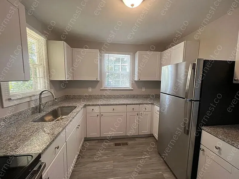 3 bed, 2.0 bath, 1222 sqft, $1,225 — Photo 4
