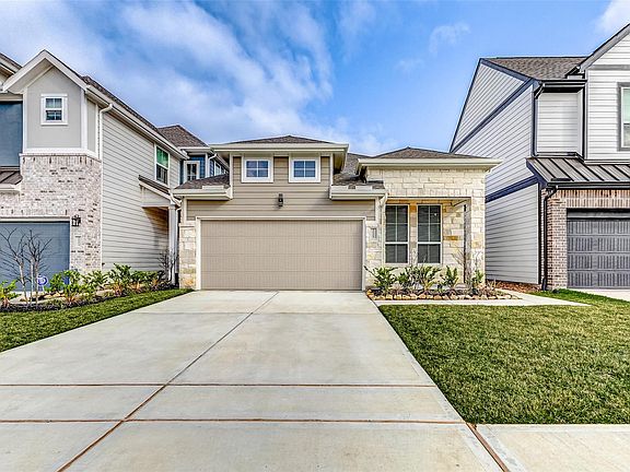 2nd image of 21110 Garden Palm Dr