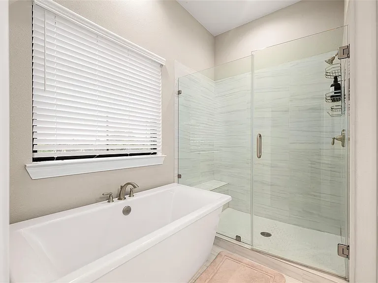 3334 Beverly Forest Dr — Photo 19