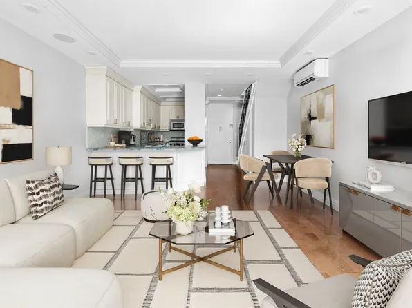 393 West 49th Street image 3 of 12