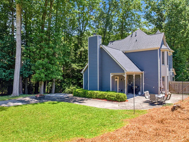 3052 Trafalgar Way — Photo 30
