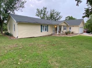 5411 Hillsboro Rd, Farmington, MO 63640