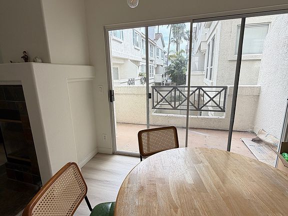 4th image of 5471 Marine Ave