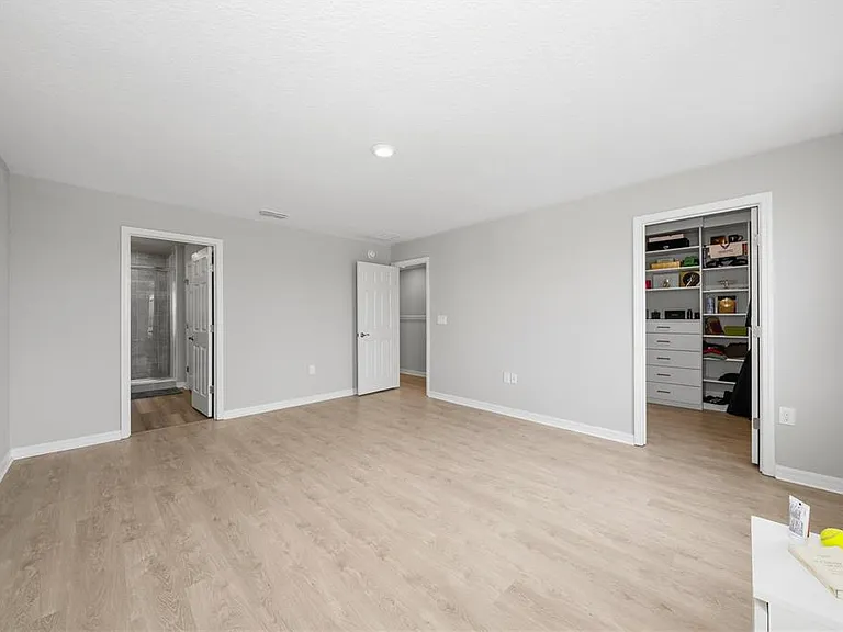 445 Silverbell Trl — Photo 21
