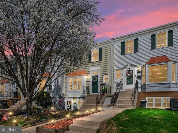 1412 Harwick Ct, Crofton, MD 21114