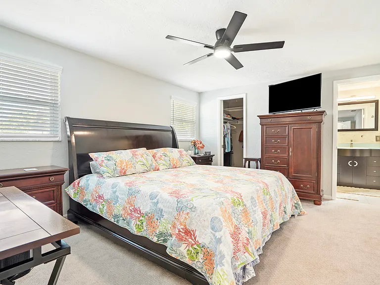 3003 W Vina Del Mar Blvd — Photo 40