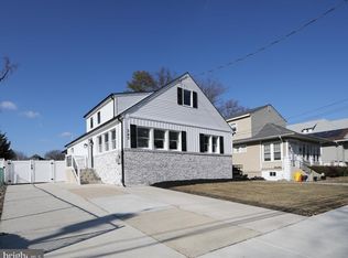 343 Walnut St, Audubon, NJ 08106