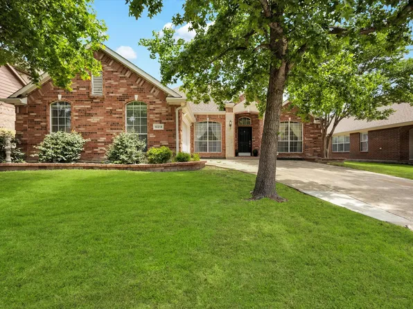 10214 Saint Georges Dr, Rowlett, TX 75089