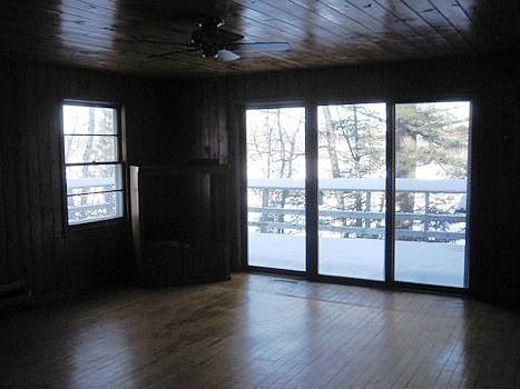 5th image of 143 E Stager Lake Dr