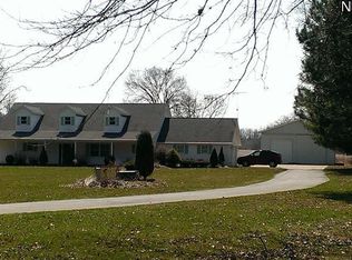 12806 Cherry Rd, Vermilion, OH 44089