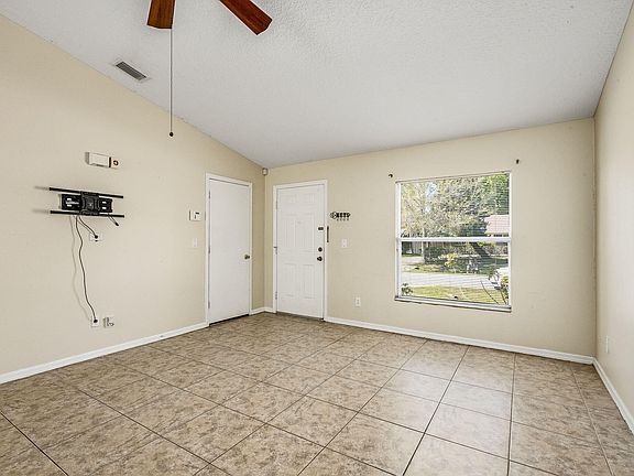 4th image of 1461 Salerno Ave SE