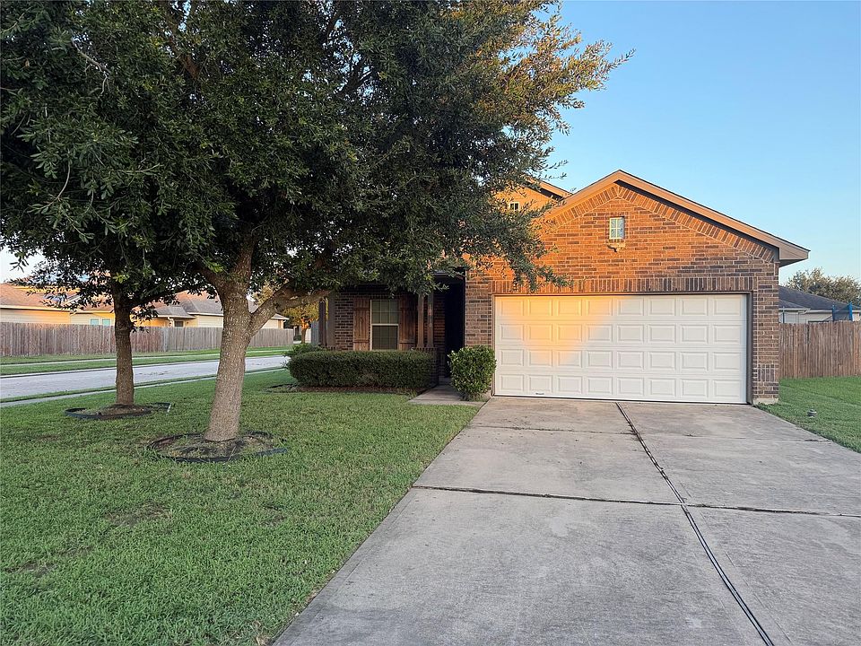 1st image of 10710 Barker View Dr