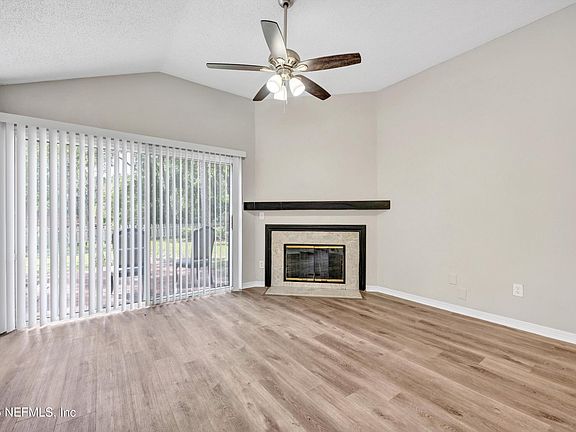 4th image of 7776 MACTAVISH Way S