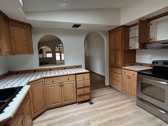 5th image of 20897 Jefferson Beach Rd NE