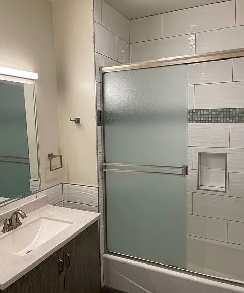 953 N Normandie Ave #100 — Photo 6