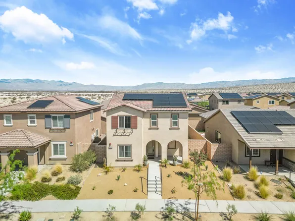 67362 Rio Oso Rd, Cathedral City, CA 92234