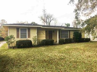 240 Junker Rd, Beaumont, TX 77707