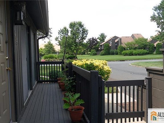 2nd image of 162 Westgate Dr #162