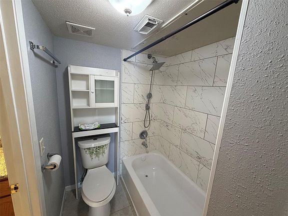 5th image of 10110 Forum West Dr APT 224