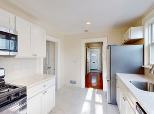 110 Pine Grove Ter, Newark, NJ 07106