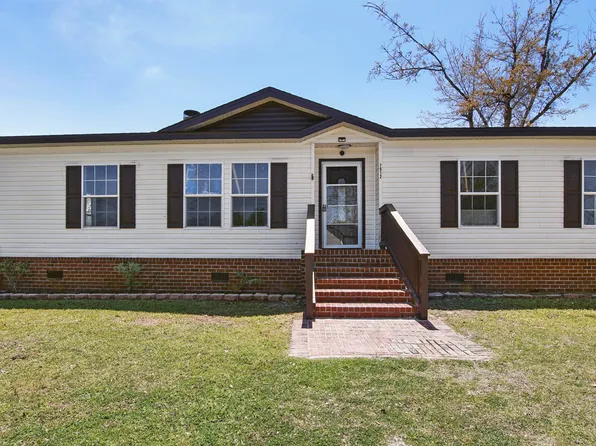 7512 Harvey St, Panama City, FL 32404