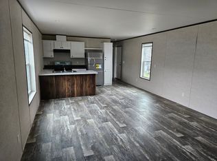 105 Bellwood Dr, Lima, OH 45805