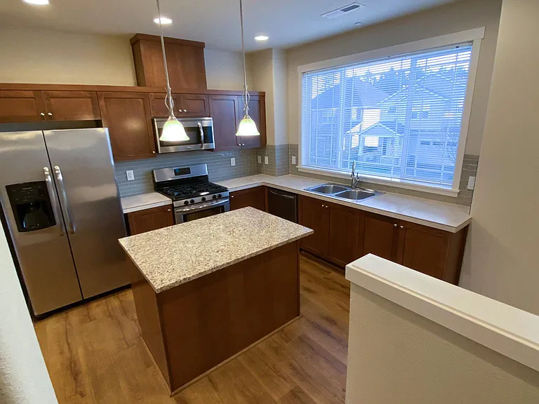 13404 SW Beach Plum Ter — Photo 2