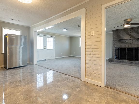 4th image of 507 Garden Ln