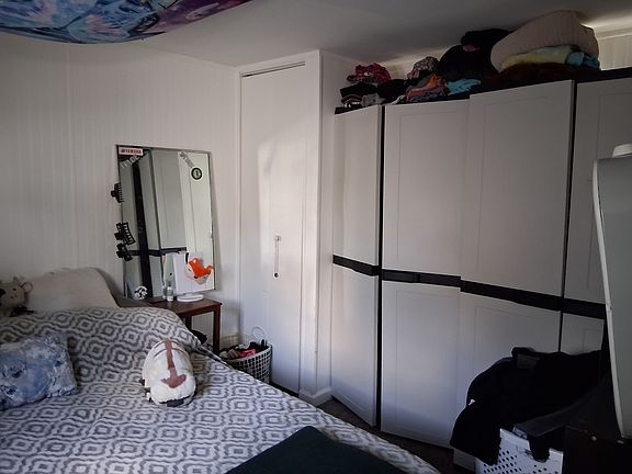 4th image of 1019 Candace Ln