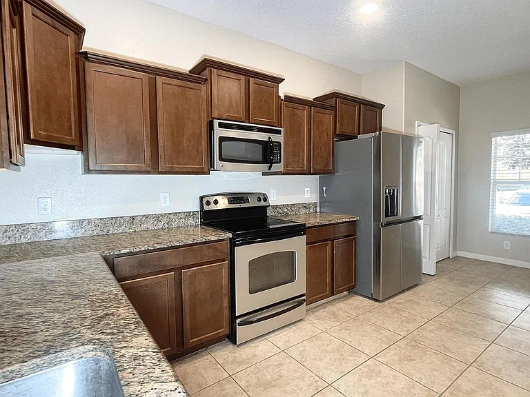 4167 Shadetree Ln — Photo 4