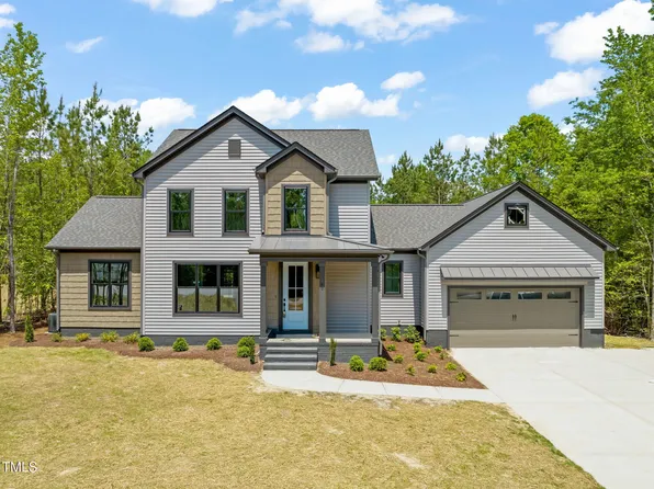 380 Pilot Ridge Rd, Zebulon, NC 27597