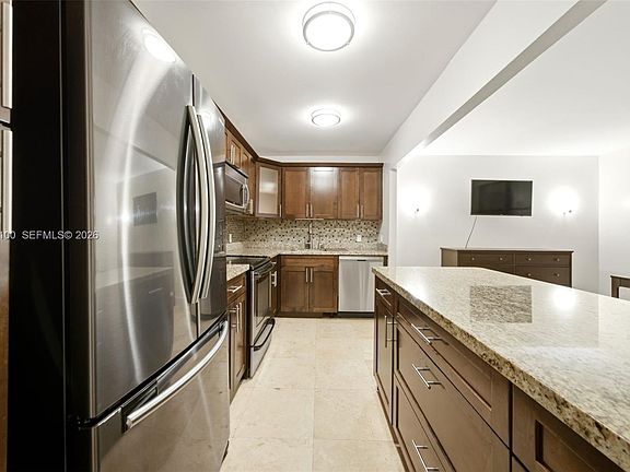 3rd image of 3440 NE 192nd St #1P-A