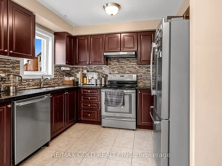 17 Echoridge Dr — Photo 33