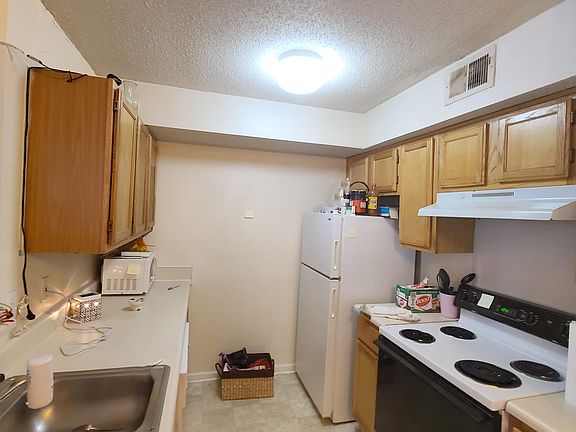 2nd image of 4075 Dancing Cloud Ct Unit 212