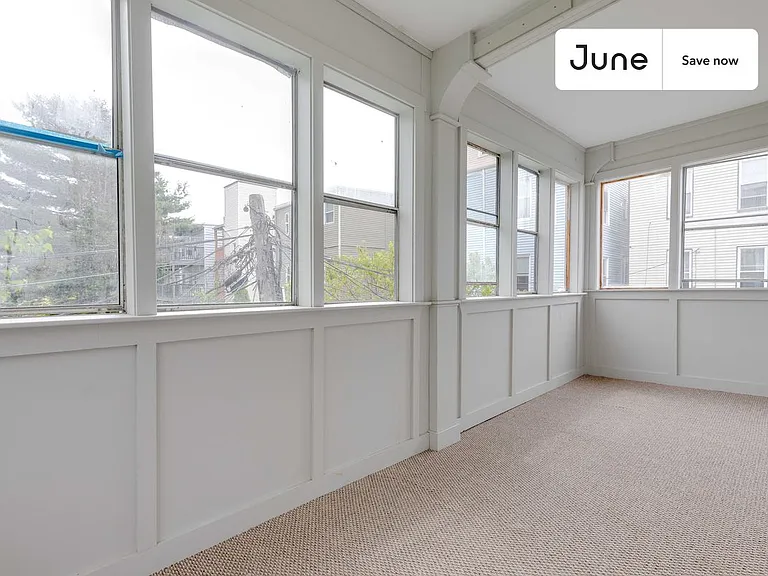 114 Boston St — Photo 11