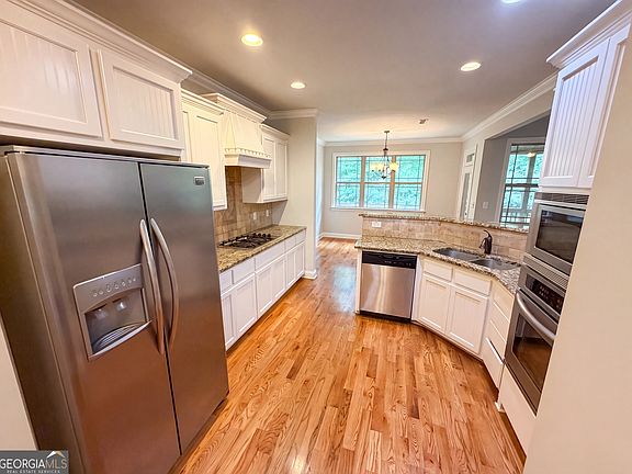 2nd image of 212 Westwind Dr
