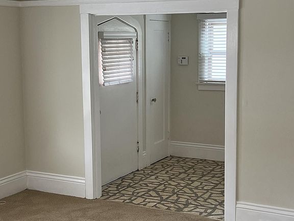 3rd image of 1205 Palm Ave