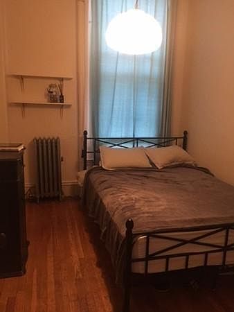 2nd image of 18 Elm St APT 2