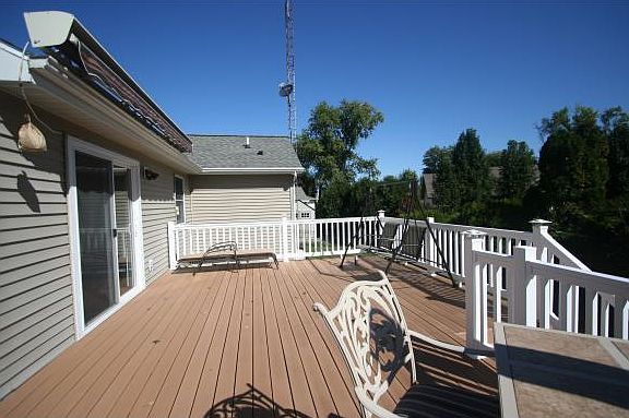 5th image of 10 Boarman Dr