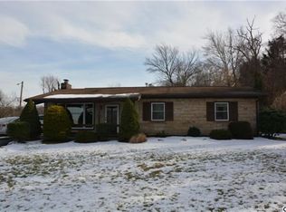 99 Pleasant View Ter, New Cumberland, PA 17070