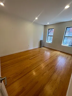 Rented by PMG Real Estate  | media 5