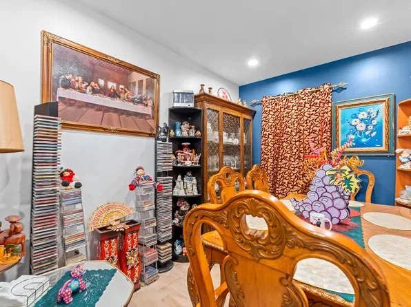 67-02 Almeda Avenue image 13 of 41