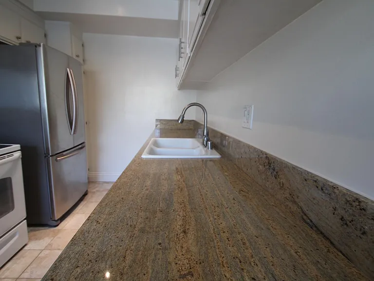 1728 Montana Ave #19 — Photo 20