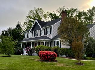 1156 Bandy Run Rd, Herndon, VA 20170